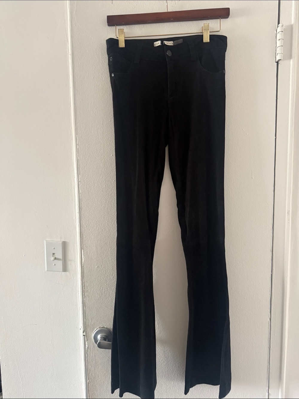 Alice + Olivia Black Boot-Cut Pants